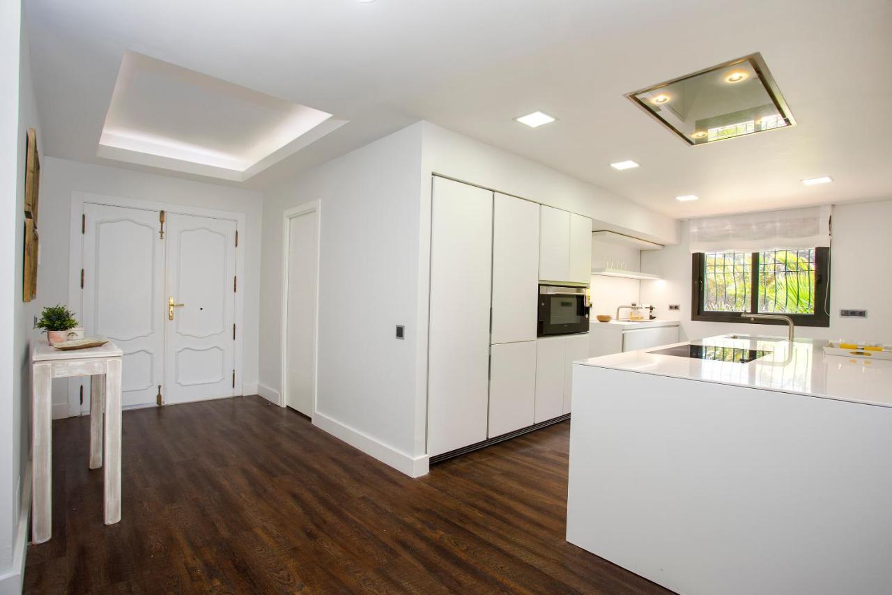 Genteel Home Venalmar Terrace 에스테포나 외부 사진